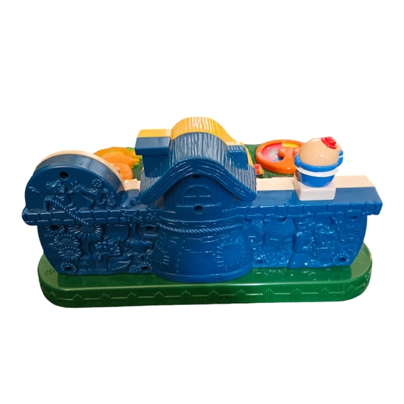 Vintage VTech Little Smart NURSERY RHYME Land - Musical Educational - Picture 3 of 11